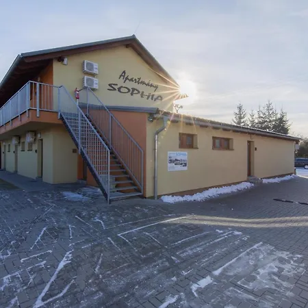 Apartman Sophia 4 S Terasou Velke Losiny Exterior photo